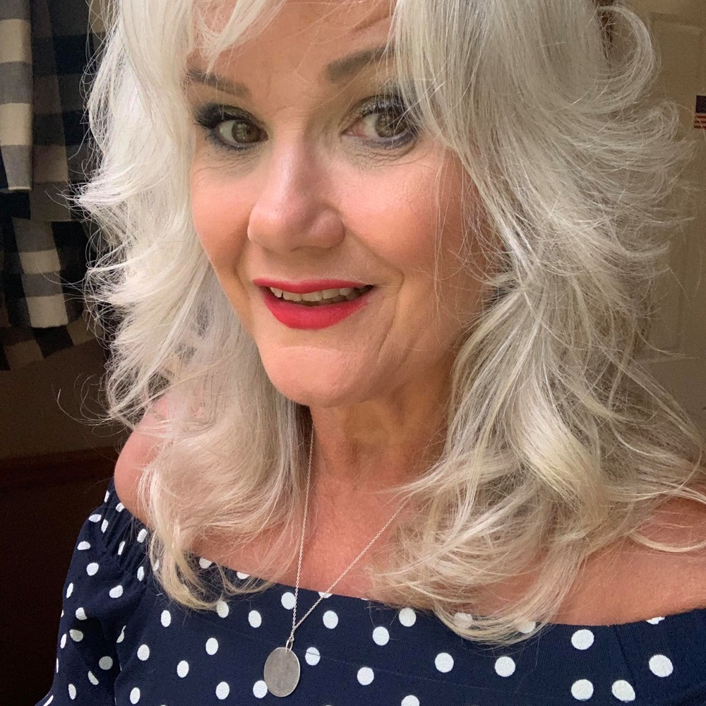 Meet your Posher, Darlene